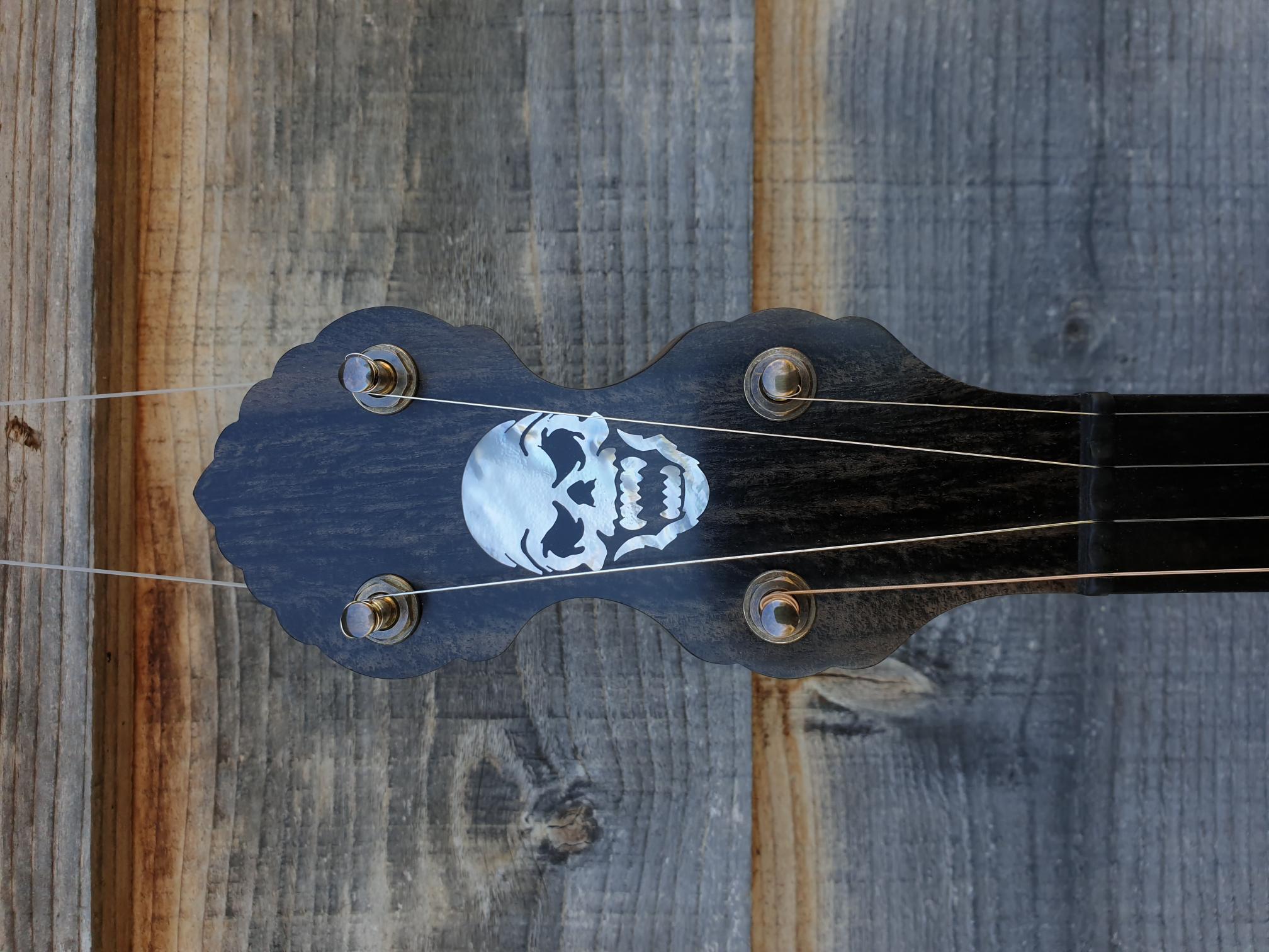 pearl skull 1